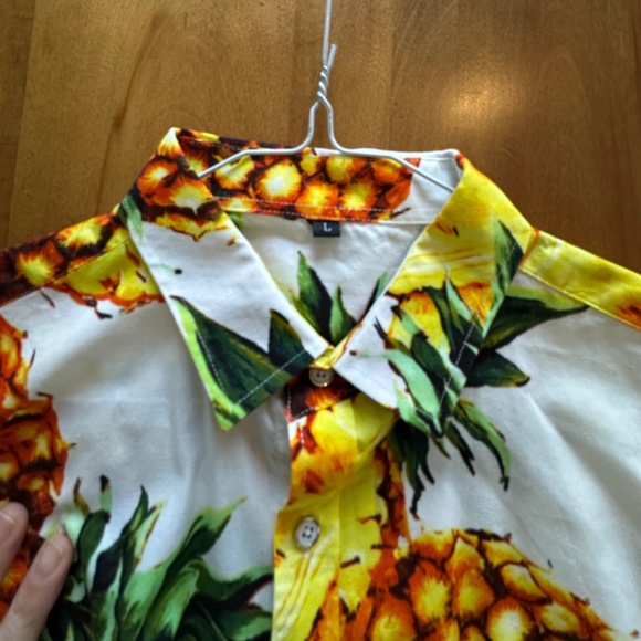Vintage Tropical button down shirt, size L - Picture 3 of 4